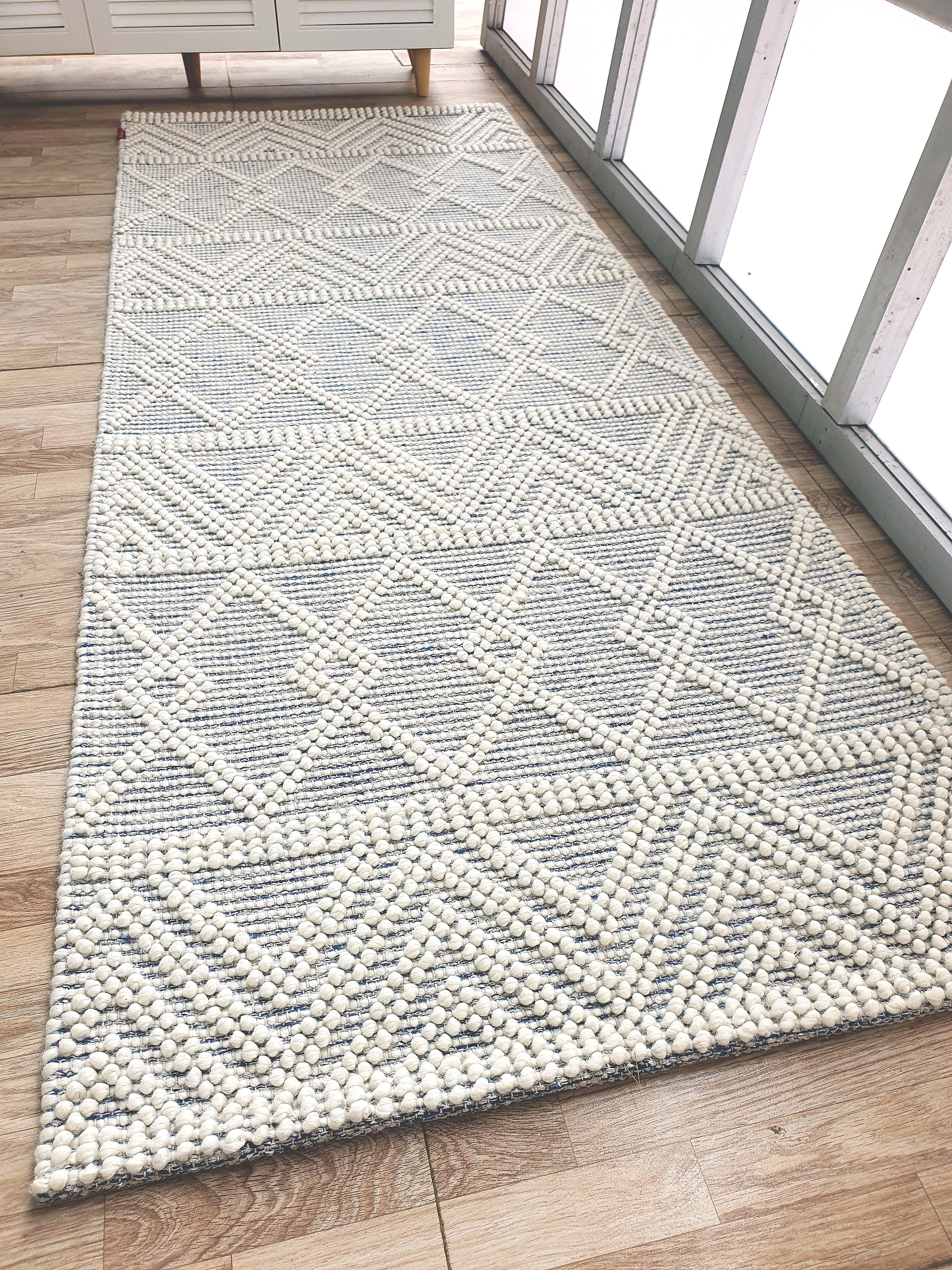 Handmade Woven Rug Natural & White Color Floor Rug (5 Sizes)