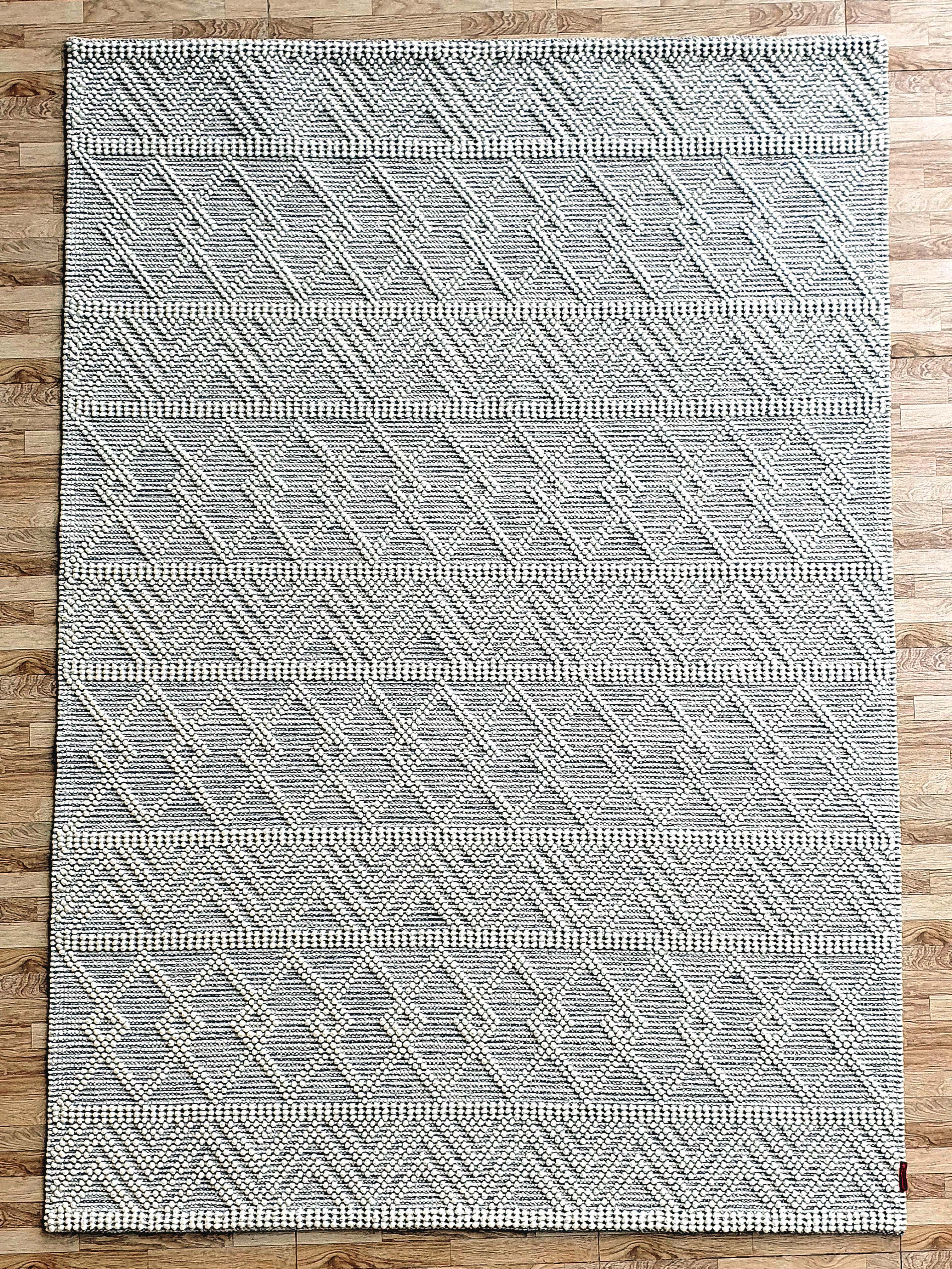 Handmade Woven Rug Natural & White Color Floor Rug (5 Sizes)