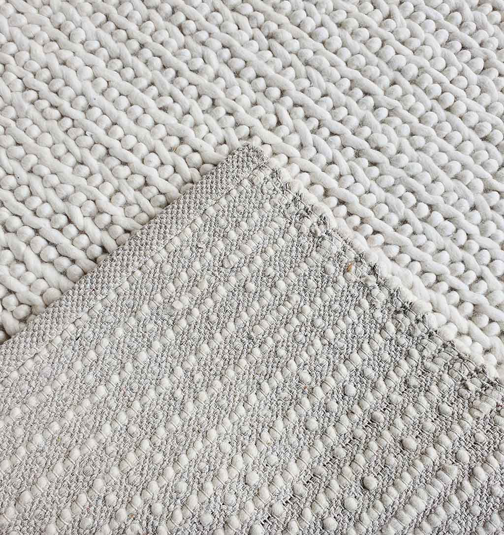 Handmade Natural White Woven Rug For Home Decor (5 Sizes)