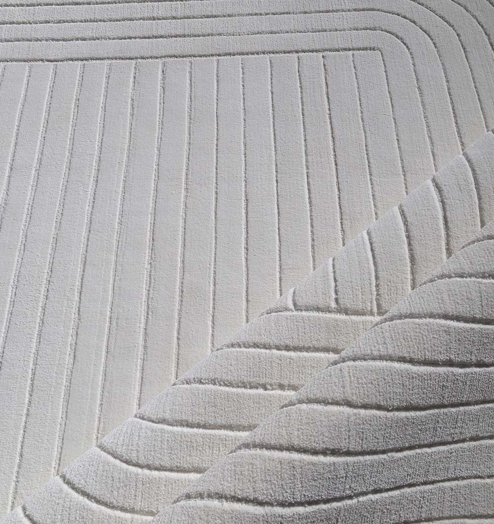 NOVARA FELIX WHITE RUG 190CM X 290CM