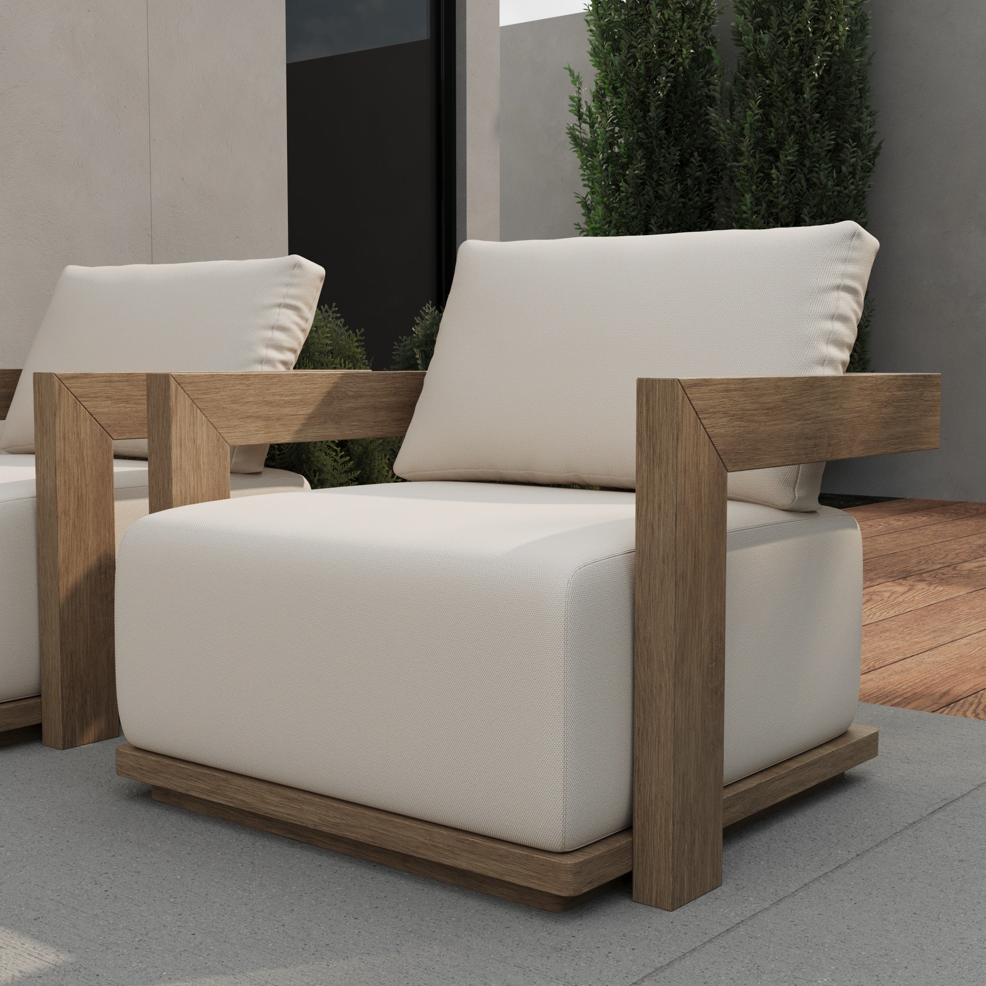 Valerio Outdoor Lounge Chair