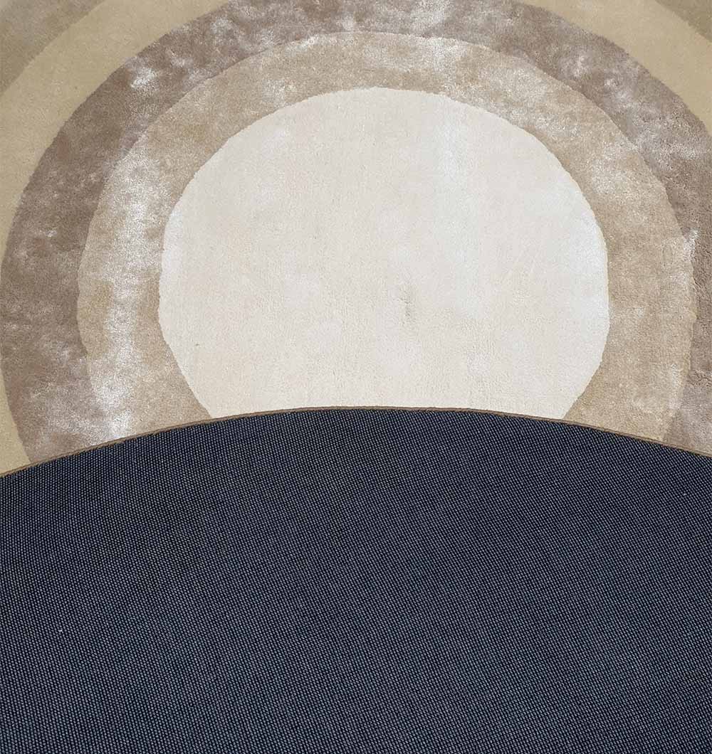 Premium Round Handmade Hand Tufted Carpet (300cm)