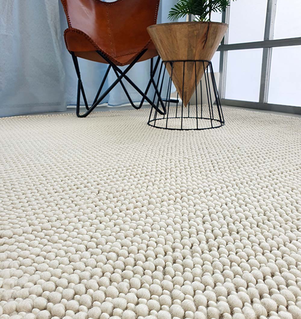 Natural White Colour Woven Rug For Home Decor (5 Sizes)