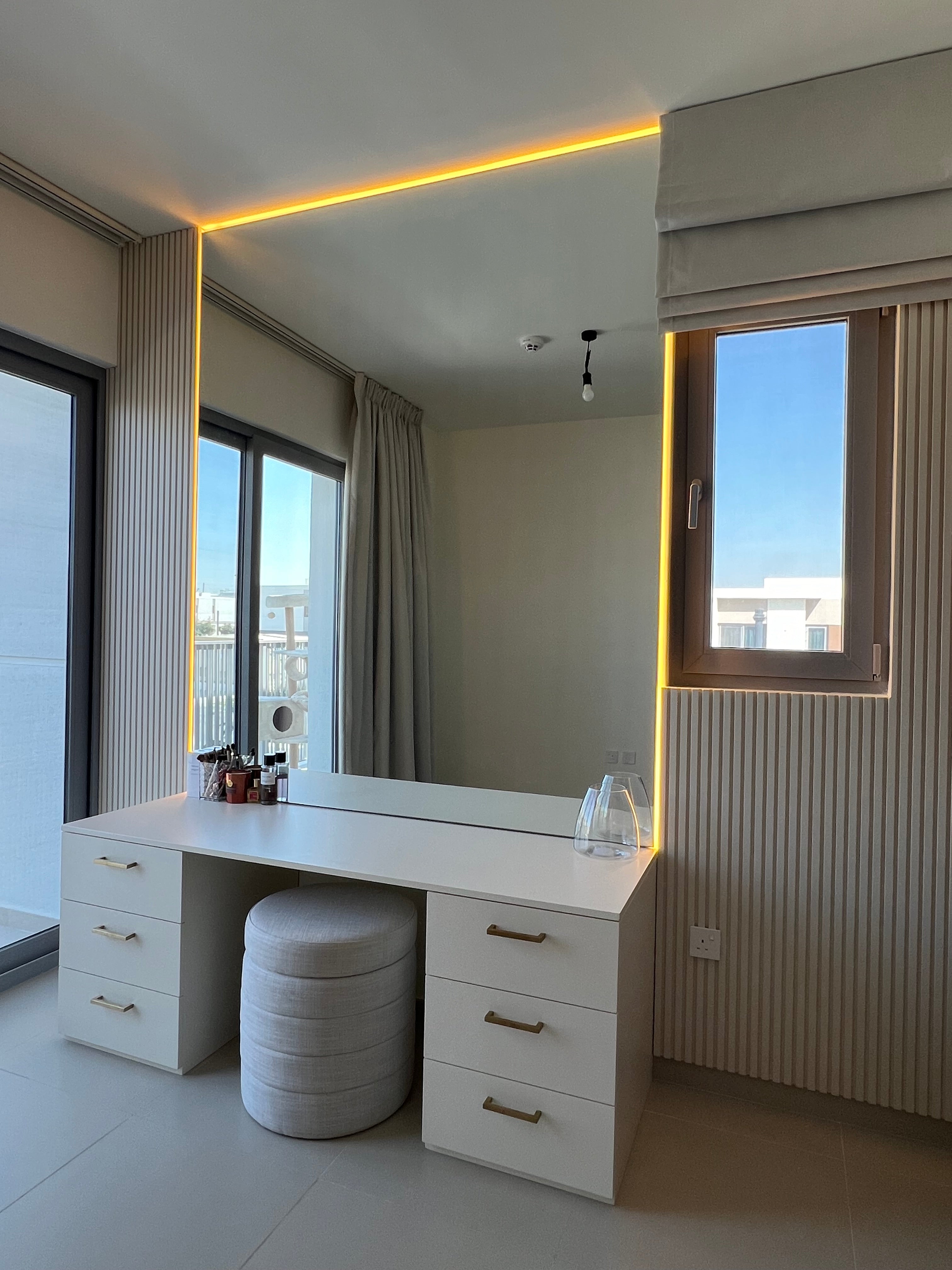 Bespoke Vanity Unit / Dressing Room