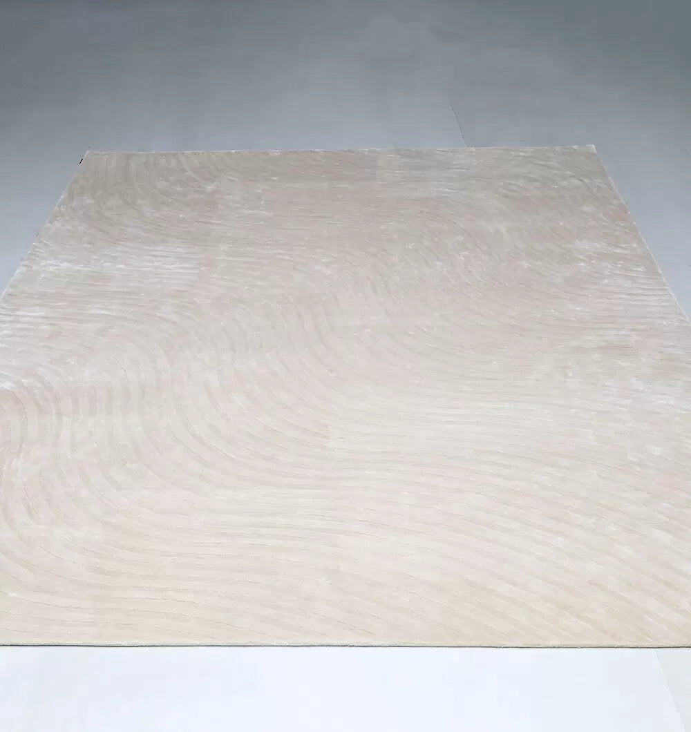 Layla Hand Made Luxury Off-White Rug