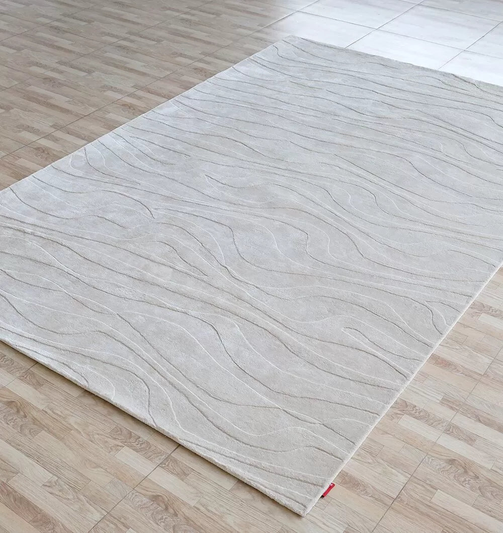 Lucy Hand Made Luxury Off-White Rug