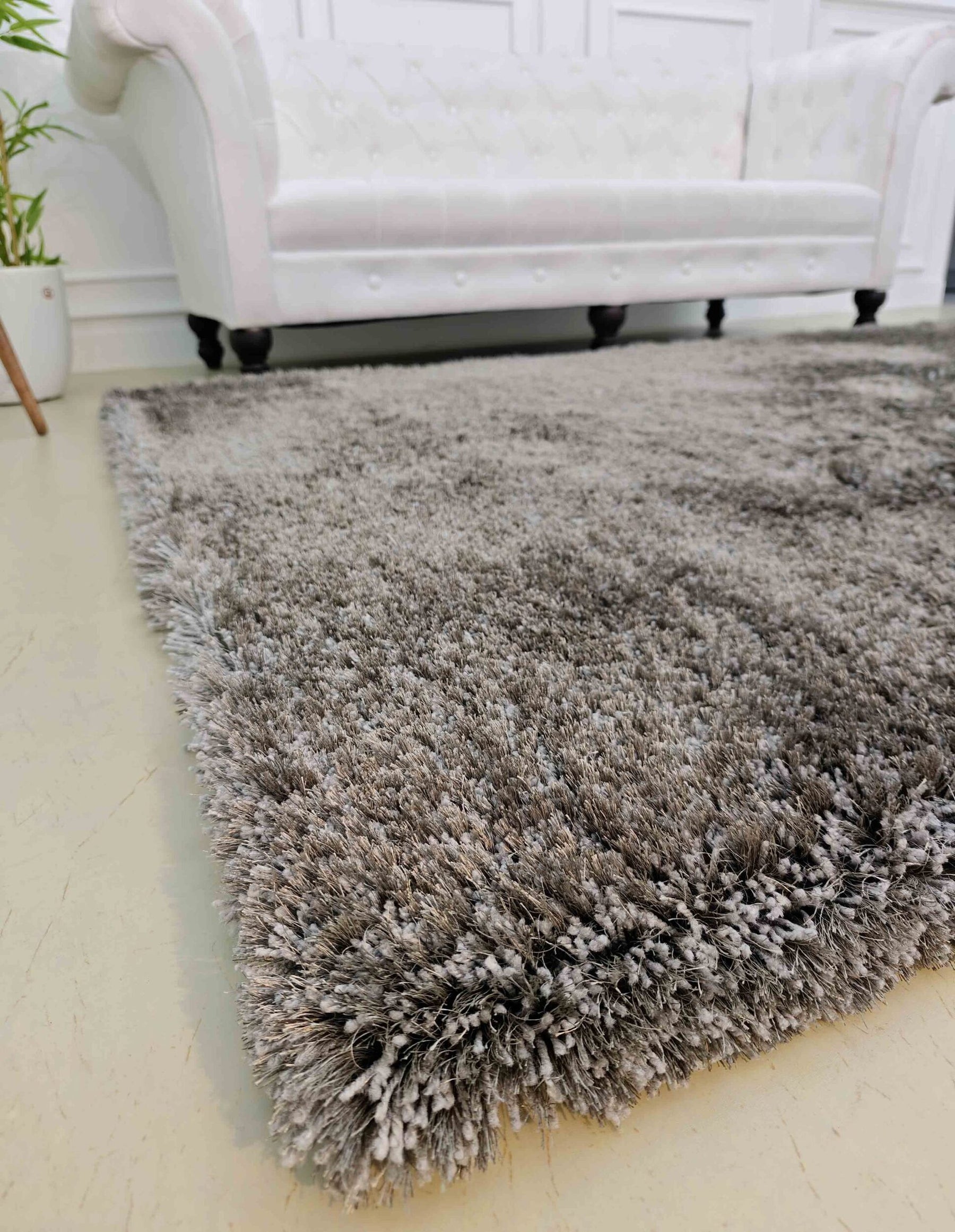 Grey Color Shaggy Area Rug 200X300 CM