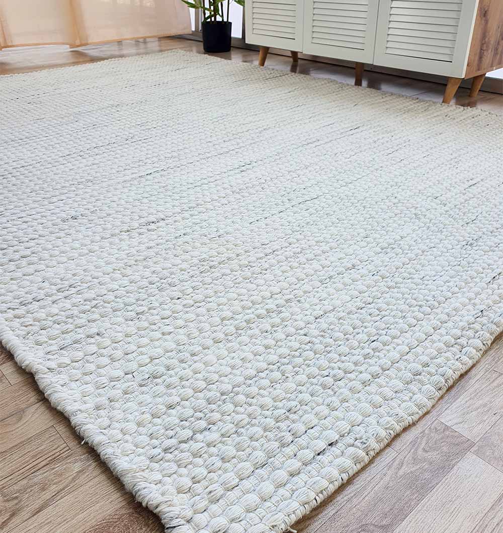 Handmade White Woven Rug For Home Decor (5 Sizes)