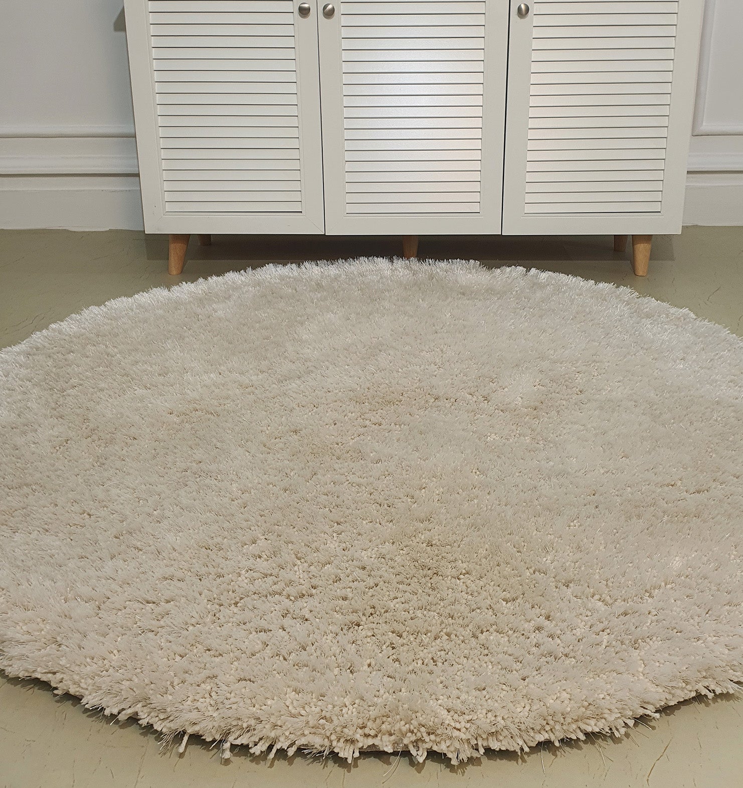 White Round Shaggy Rug 150 CM