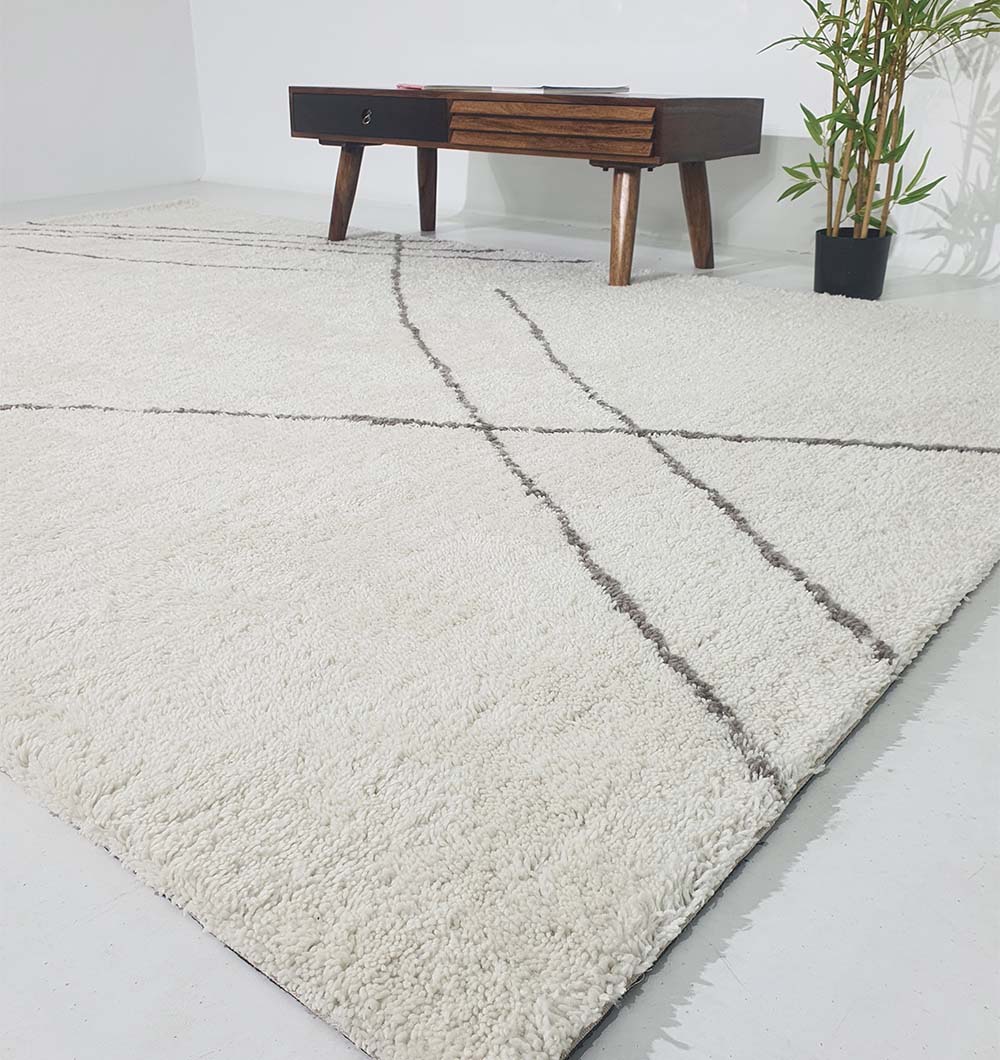 Grey & White Shaggy Rug 20OCM X 300CM