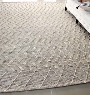 Hand Made Natural White Woven Rug (7 Sizes)